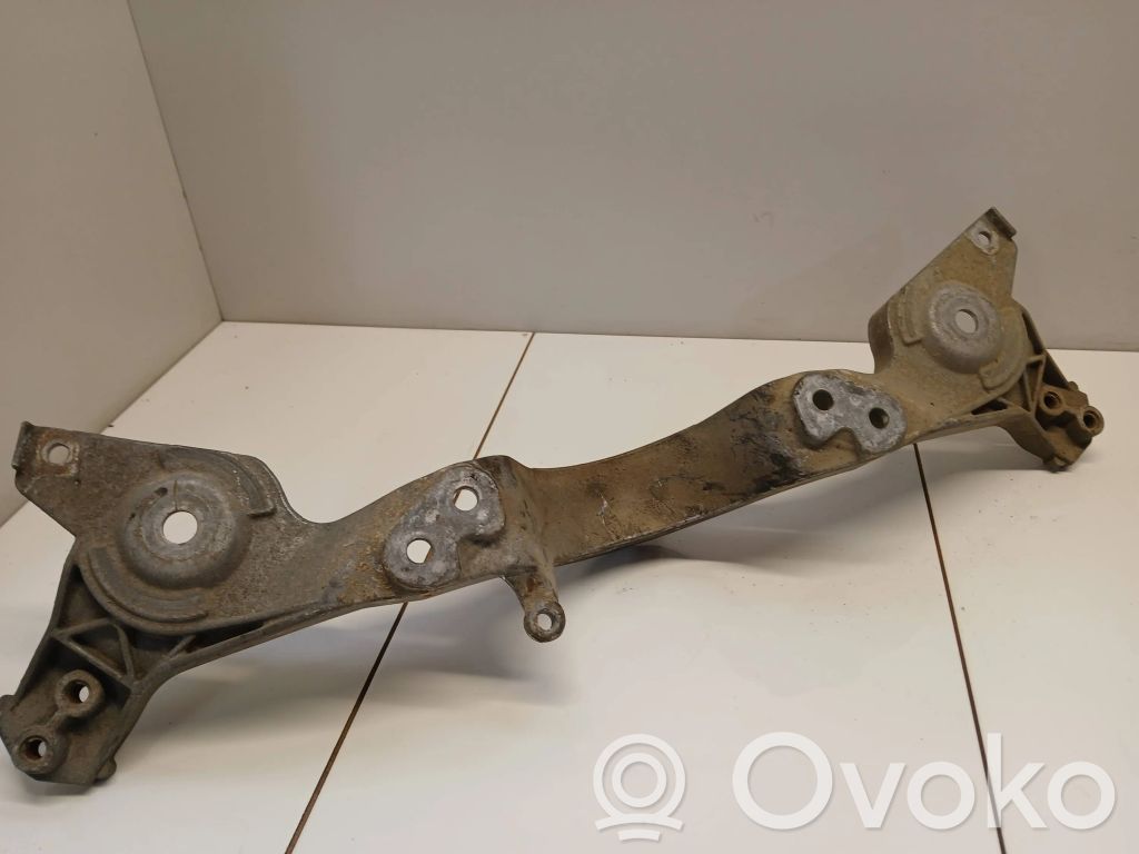 BMW X3 E83 Gearbox mounting bracket 