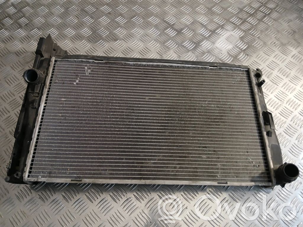 BMW 1 E81 E87 Coolant radiator 