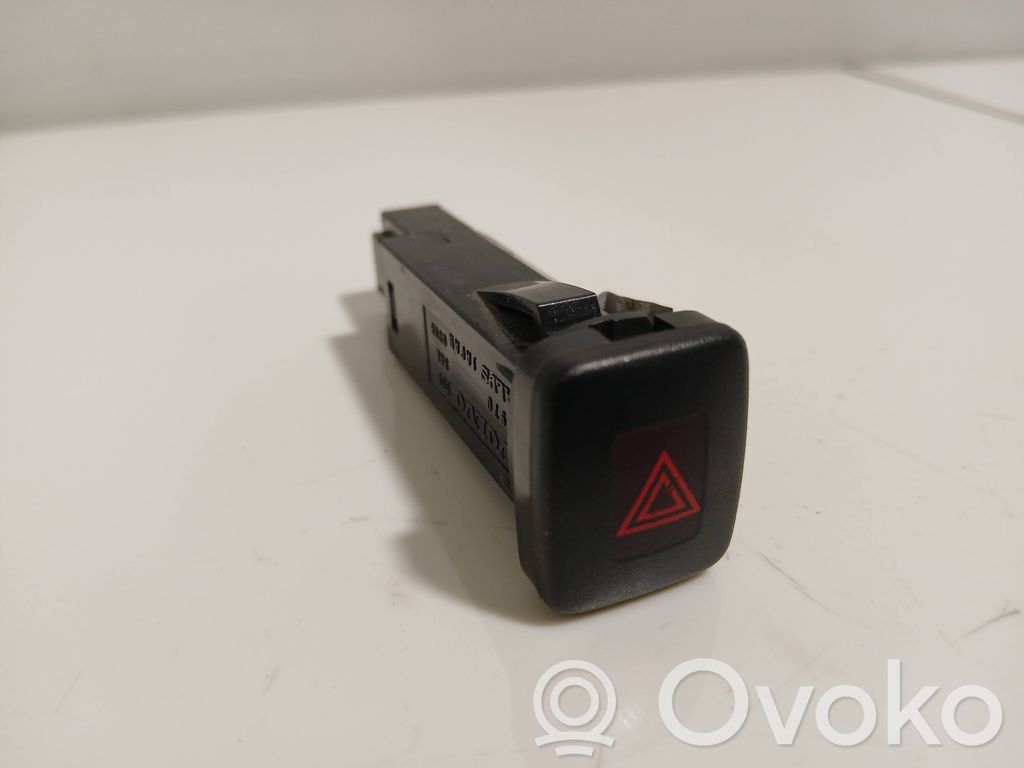 Volvo V70 Hazard light switch 