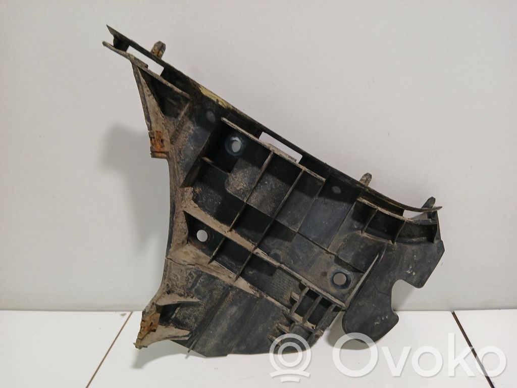 Volvo V70 Front bumper mounting bracket 