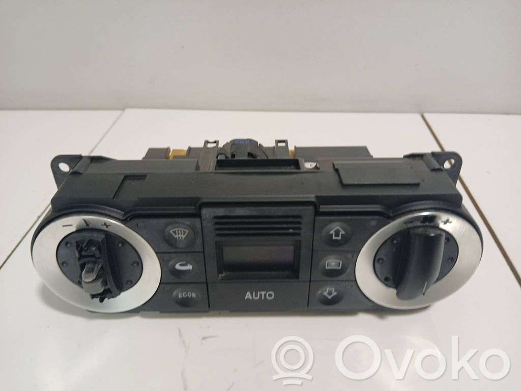 Climate control unit   D030001,8N0820043A,5HB00799401