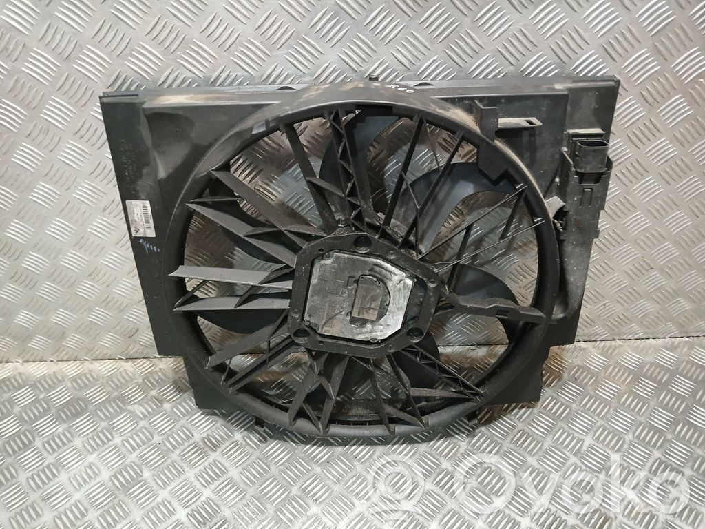 BMW 5 E60 E61 Elektrisks radiatoru ventilators 