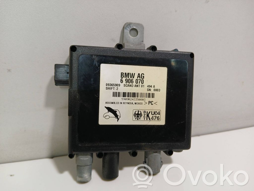 BMW X5 E53 Aerial antenna amplifier 