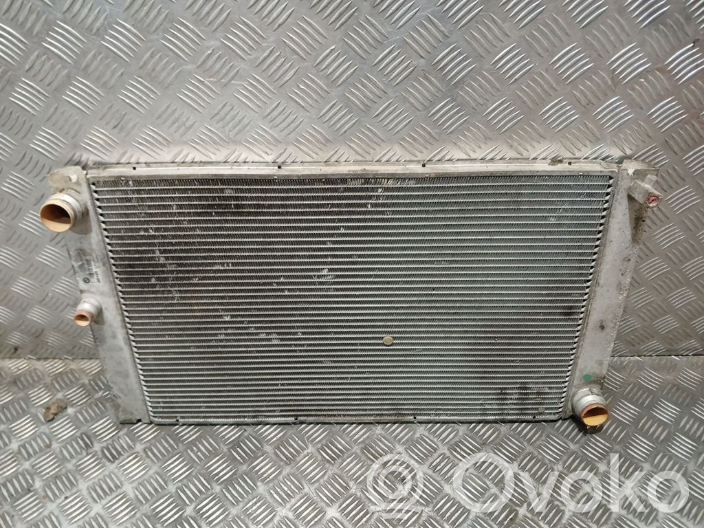 BMW 5 E60 E61 Radiator lichid răcire 