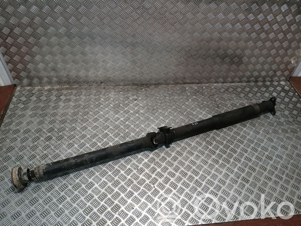 BMW 5 E60 E61 Kardanas komplekte 