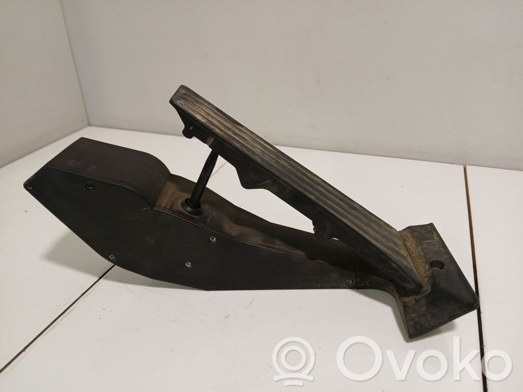 Pédale d'accélérateur   25916010,20105,6766930