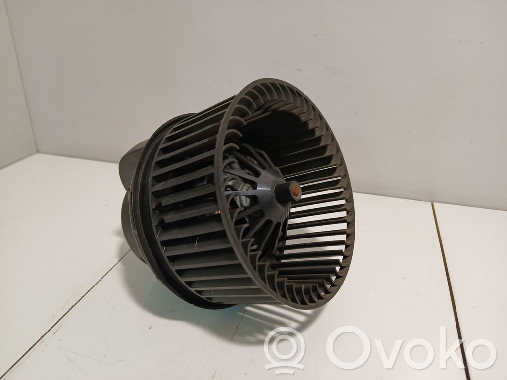 Ford Focus Mazā radiatora ventilators 