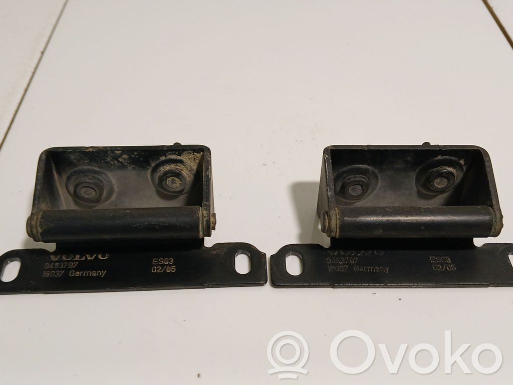 Volvo XC90 Tailgate/trunk/boot hinge 