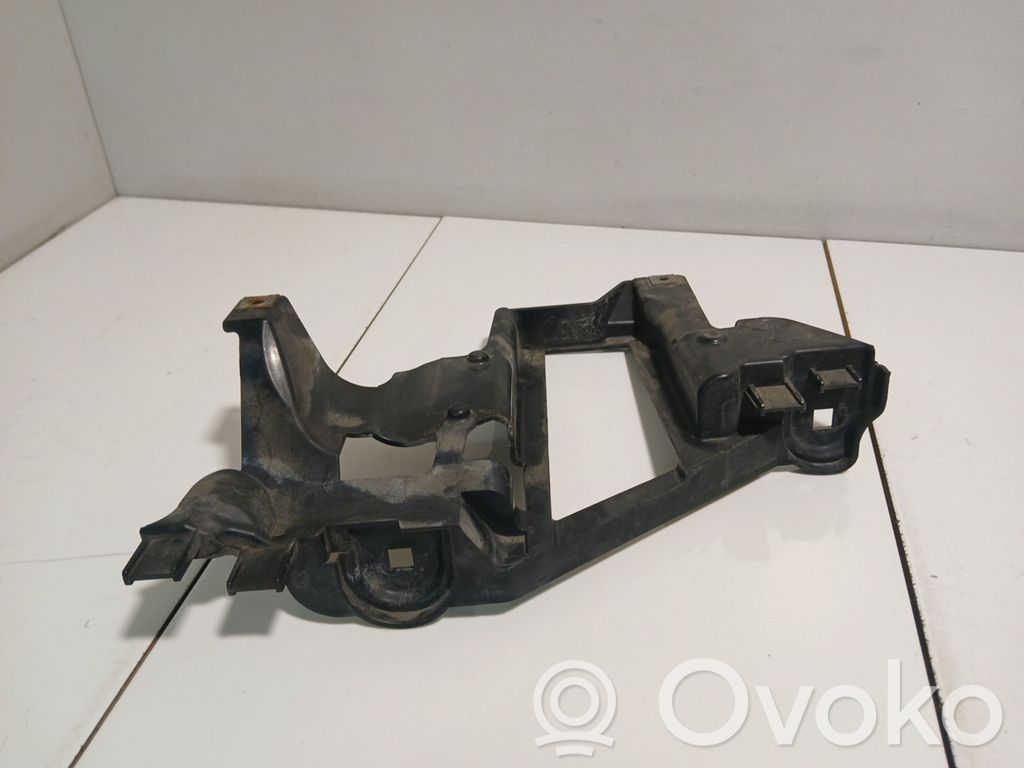 BMW X5 E53 Headlight/headlamp mounting bracket 