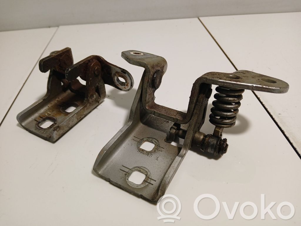 Chrysler Grand Voyager V Front door hinge set 