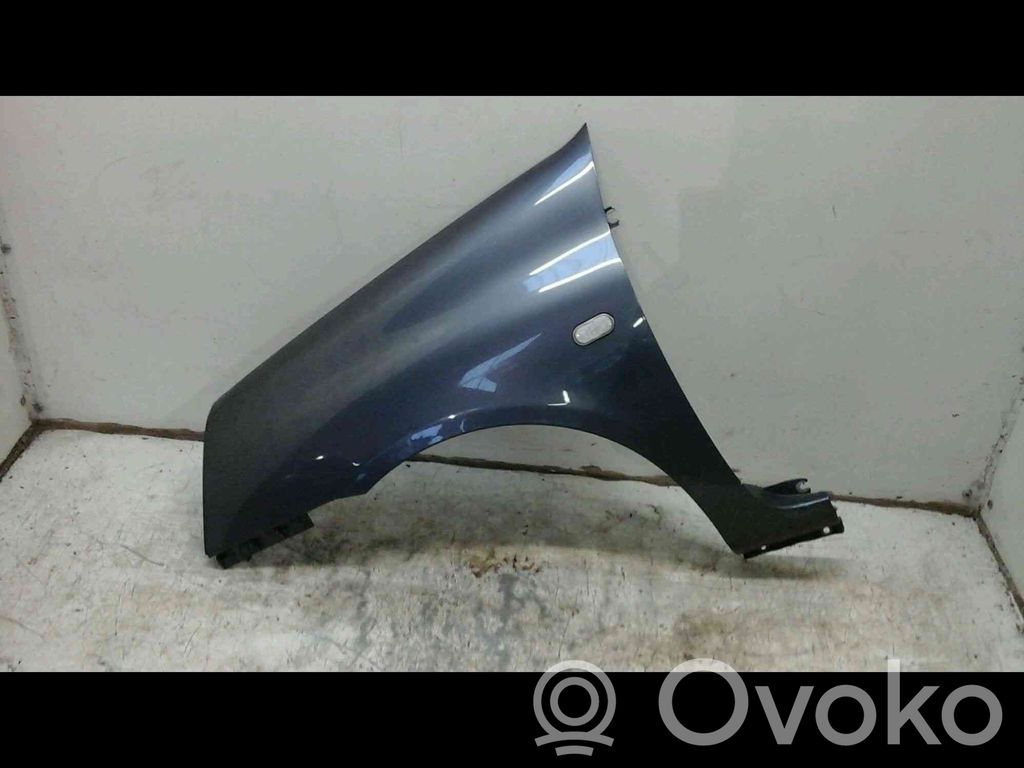 Renault Clio II Крыло 
