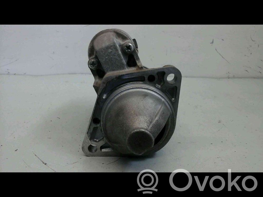 Renault Twingo III Starter motor 