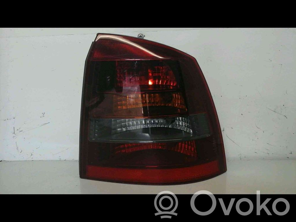 Opel Astra F Galinis žibintas kėbule 