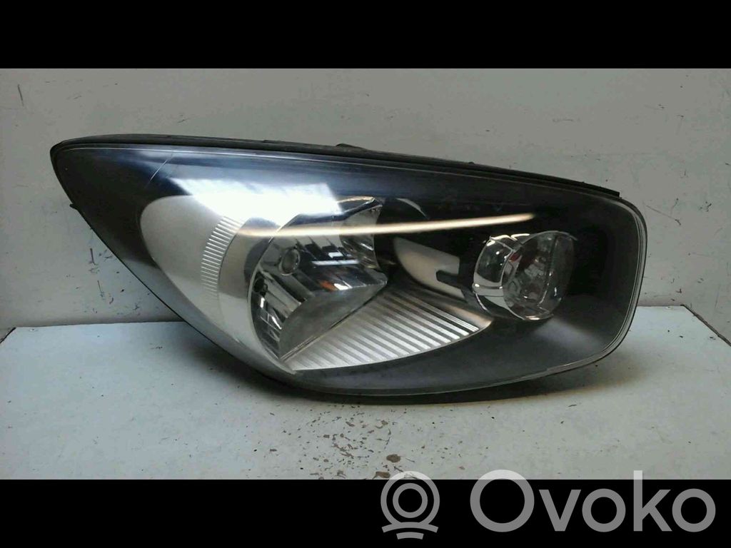Scheinwerfer   921021Y011,20240876,3744210,VDMS7