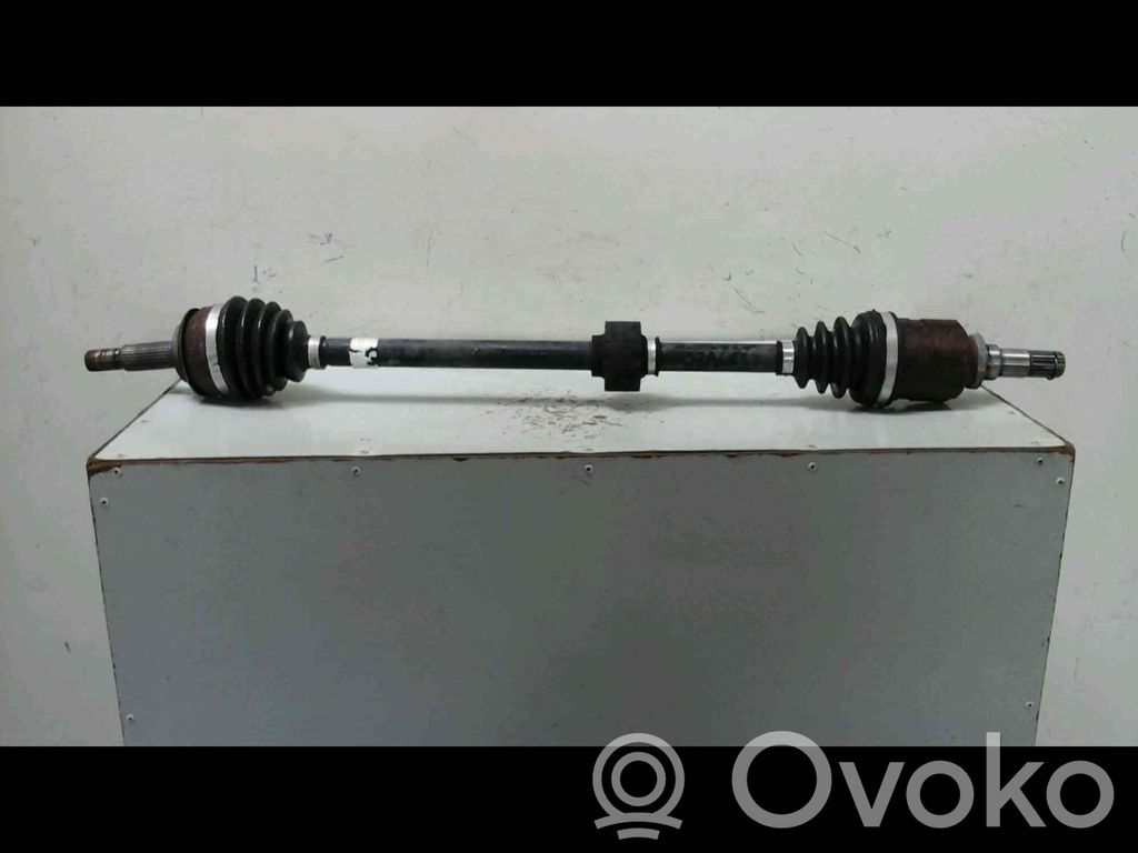Toyota Yaris Arbre d'entraînement avant 
