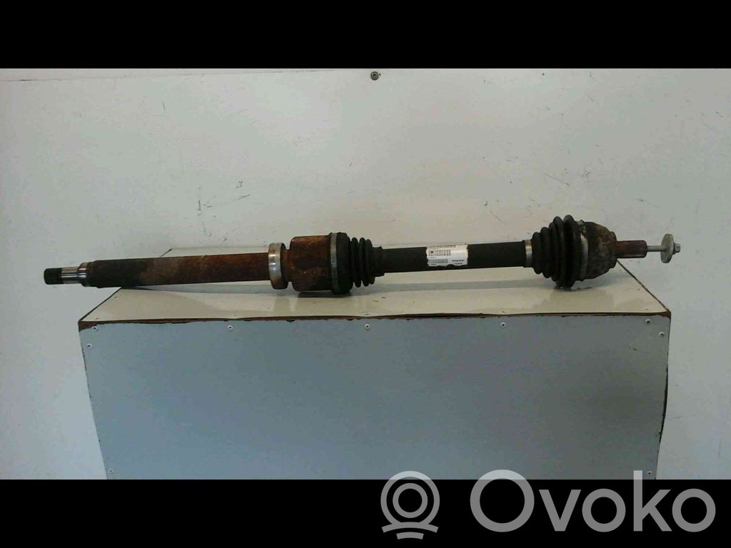 Priekšējā pusass   36002144,20231510,3742550,VDMS7