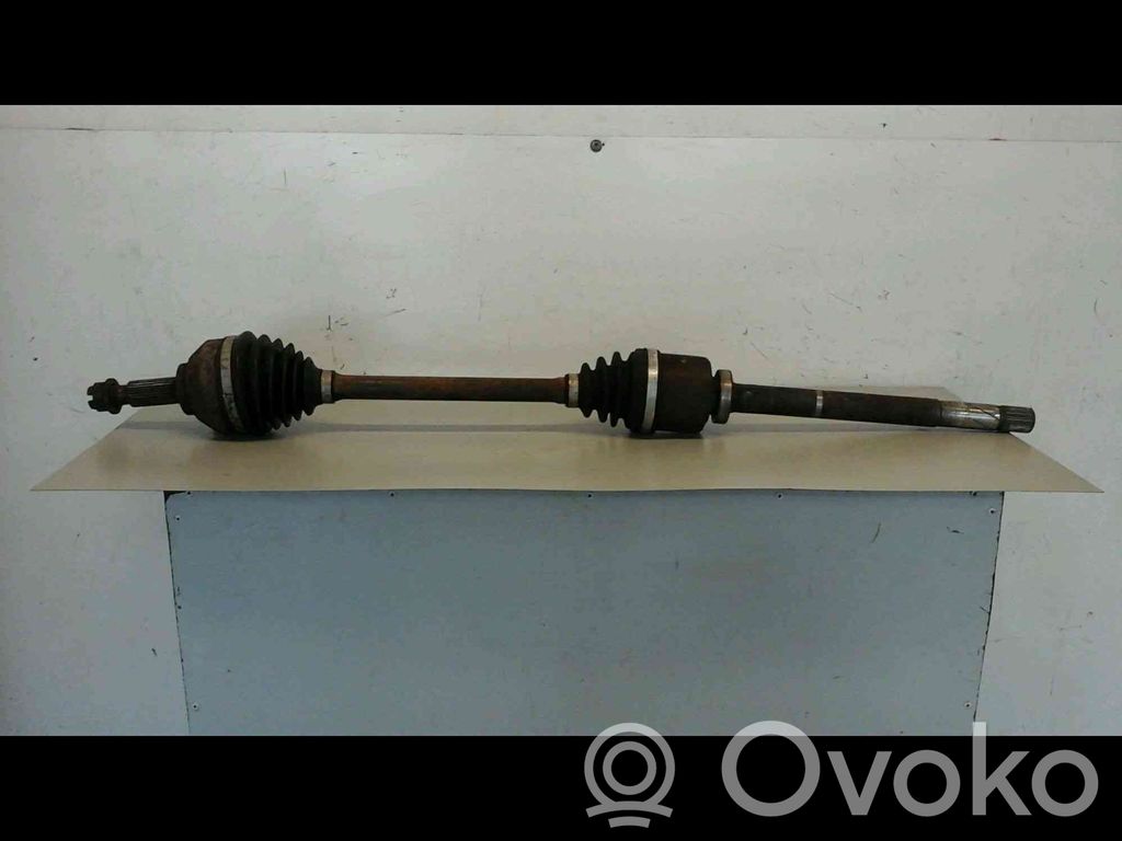 Opel Vivaro Etuvetoakseli 