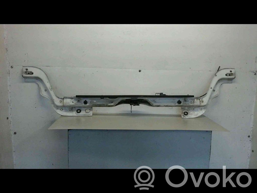 Citroen Nemo Radiatoru paneļa augšējā daļa (televizors) 
