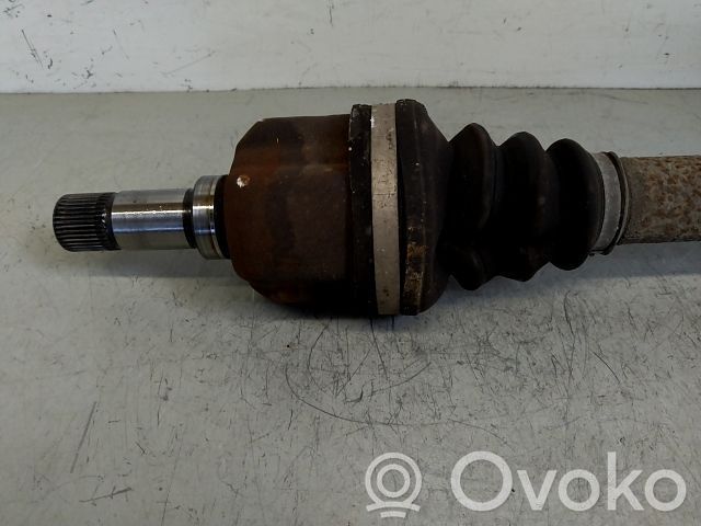 Peugeot 406 Передняя полуось 