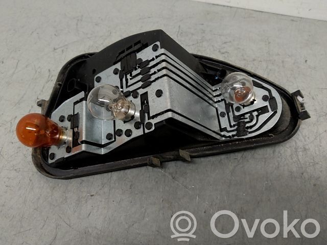 Renault Clio I Glühbirnenhalter Heckleuchte 