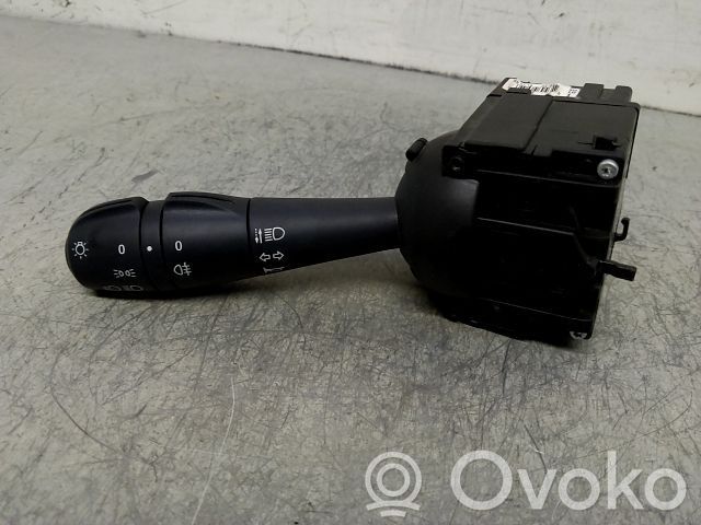 Dacia Logan I Indicator stalk 