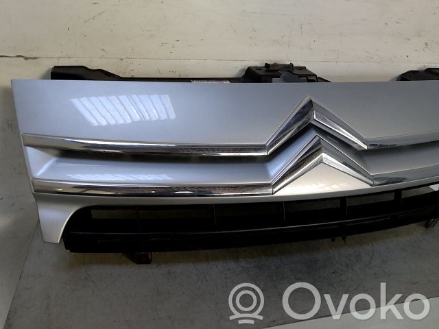Front bumper upper radiator grill   1608225380,20243241,5454501,VDMS7