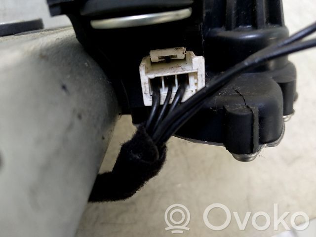 Ford Ka Galinio stiklo valytuvo varikliukas 