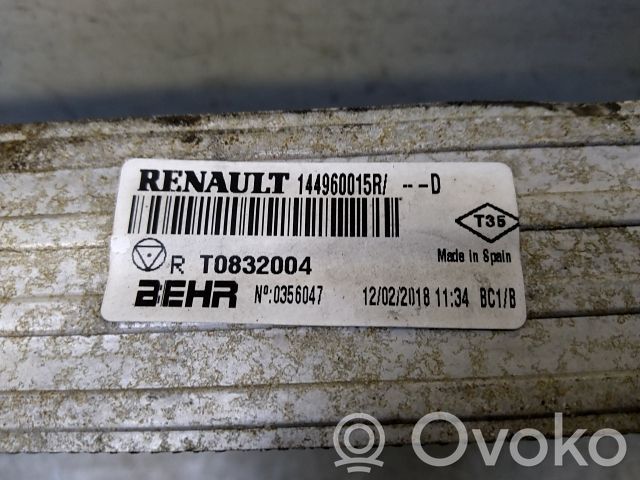 Renault Master III Interkūlerio radiatorius 