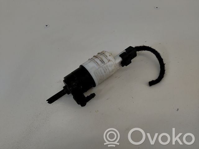 Renault Kangoo I Tuulilasi tuulilasinpesimen pumppu 