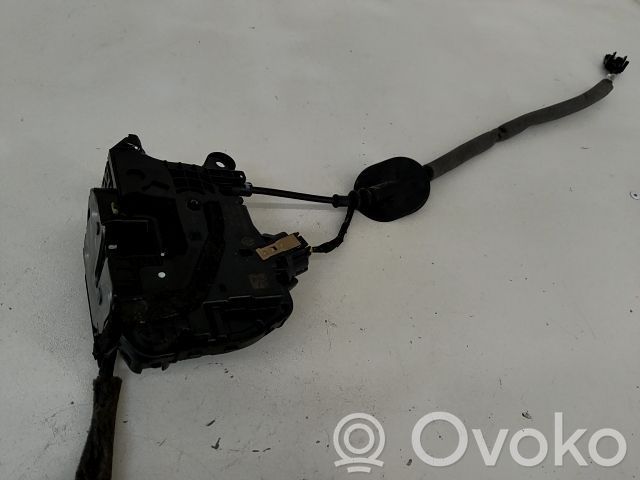 Priekšpusē slēdzene   805029595R,20250697,7619574,VDMS7