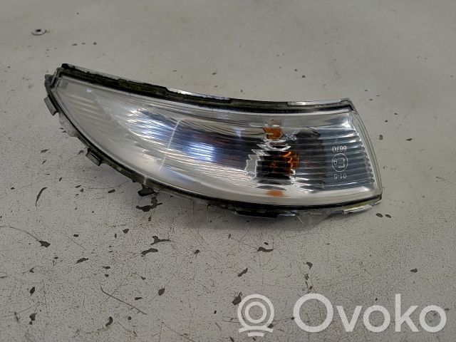 Mirror indicator light   261604623R,20251095,9809686,VDMS7