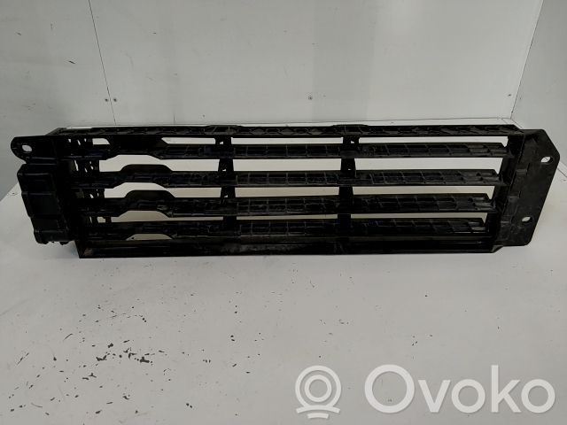 Augšējais režģis   214F68290R,20243664,9733494,VDMS7