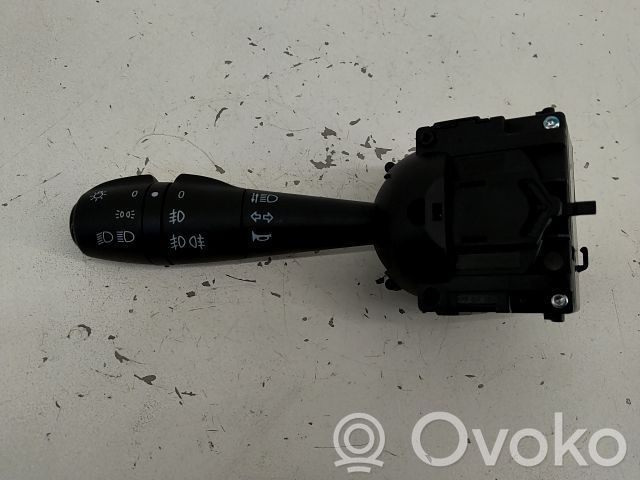 Dacia Duster Indicator stalk 