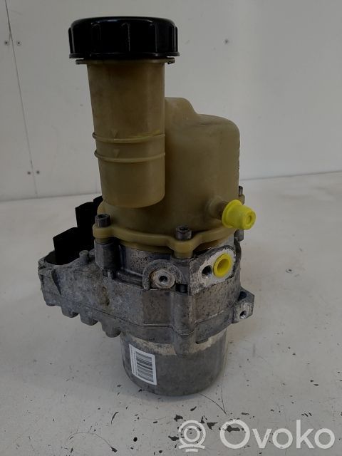 Dacia Duster Ohjaustehostimen pumppu 