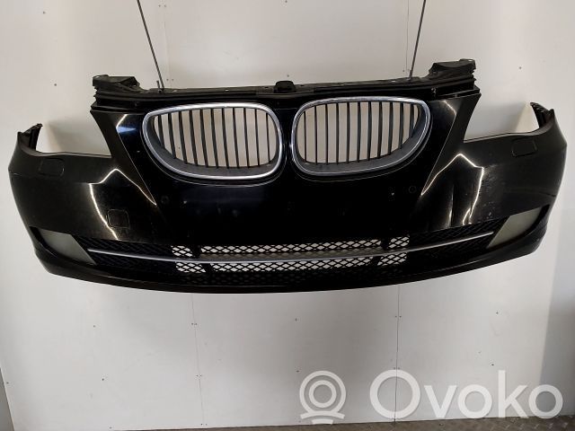 BMW 5 E12 Priekinis bamperis 
