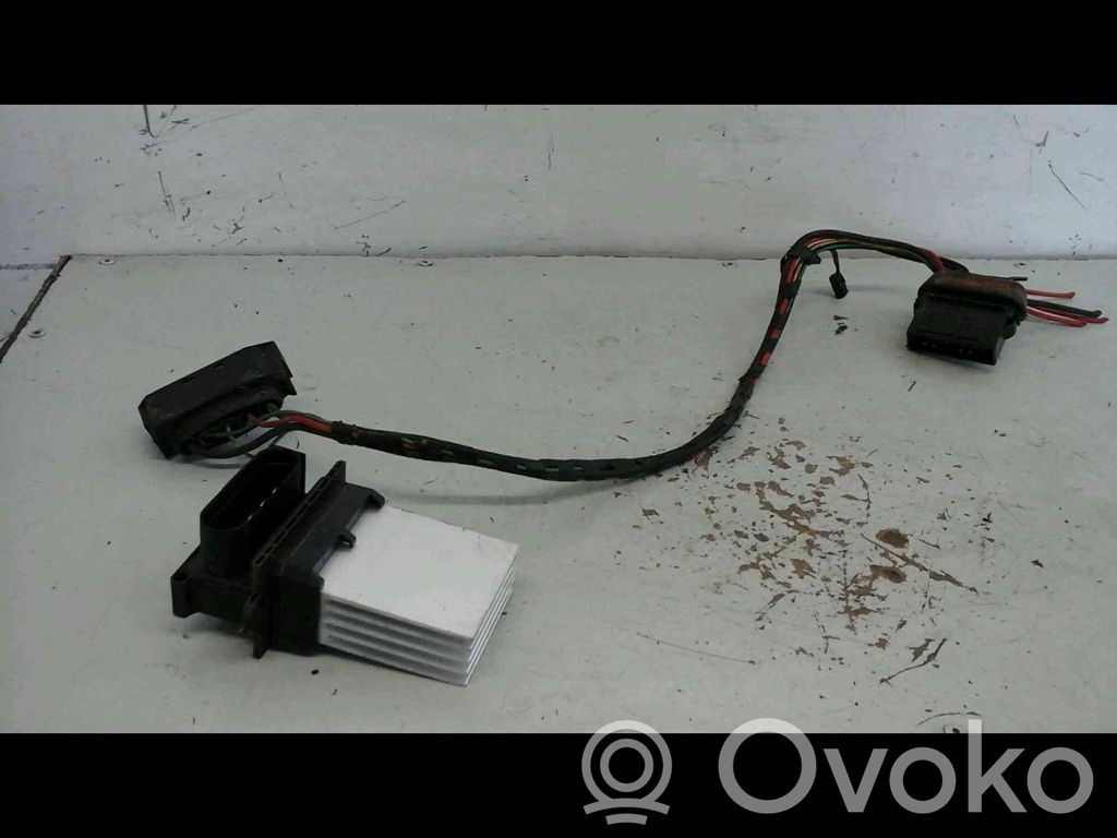 Renault Clio II Pečiuko ventiliatoriaus reostatas (reustatas) 