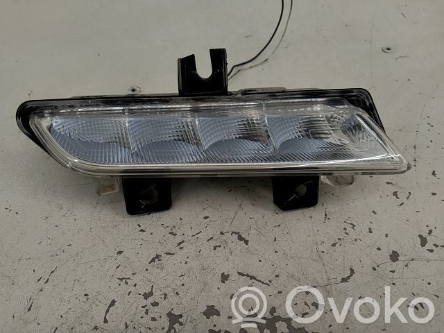 LED dienas gaisma   266000411R,13686518,20252301,VDMS7