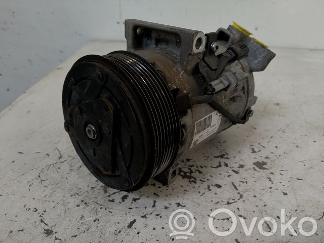 Renault Clio IV Compresor (pompă) aer condiționat (A/C) 