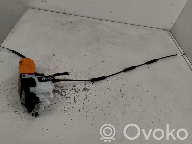 Priekšpusē slēdzene   1769256,20252344,22084361,VDMS7