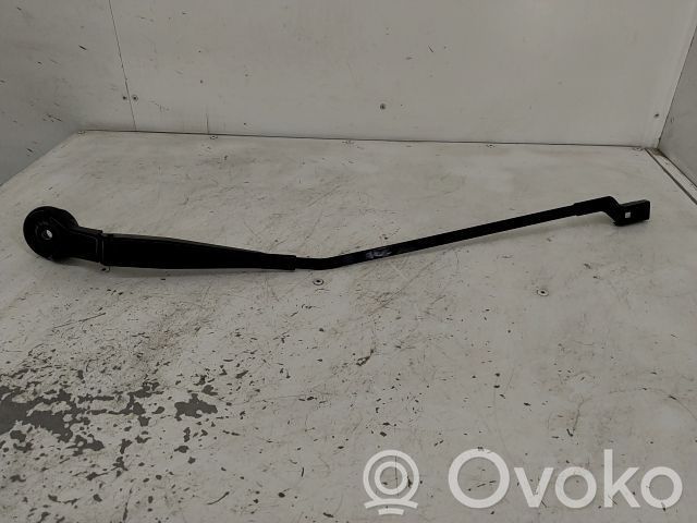 Citroen C4 I Front wiper blade arm 