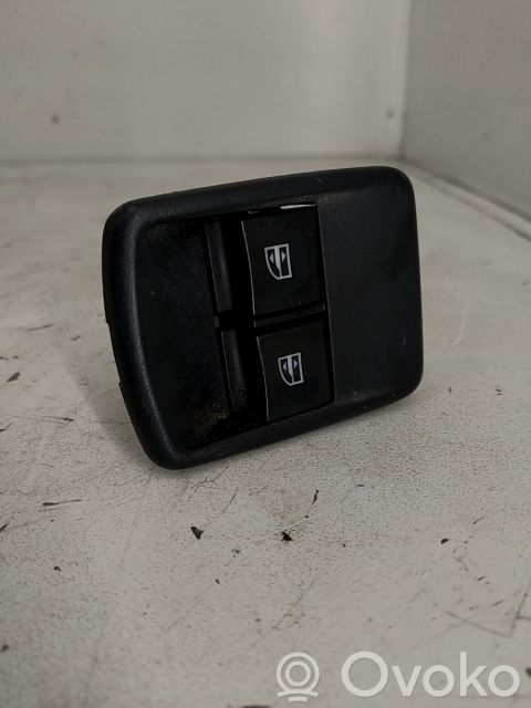 Renault Captur Przyciski szyb 