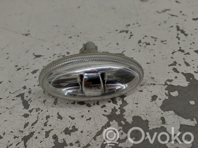 Peugeot 4007 Seitenblinker 