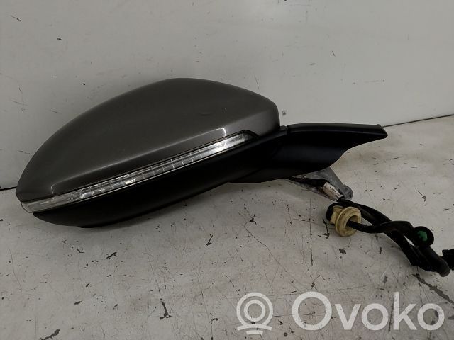 Volkswagen ID.7 Elektryczne lusterko boczne drzwi przednich 