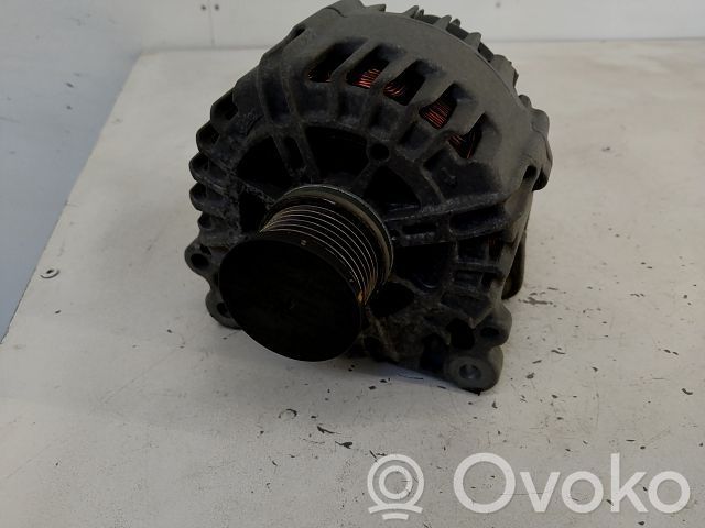 Volkswagen Transporter - Caravelle T1 Alternator 