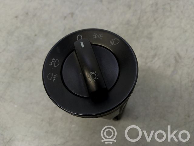 Volkswagen Multivan T5 Light switch 
