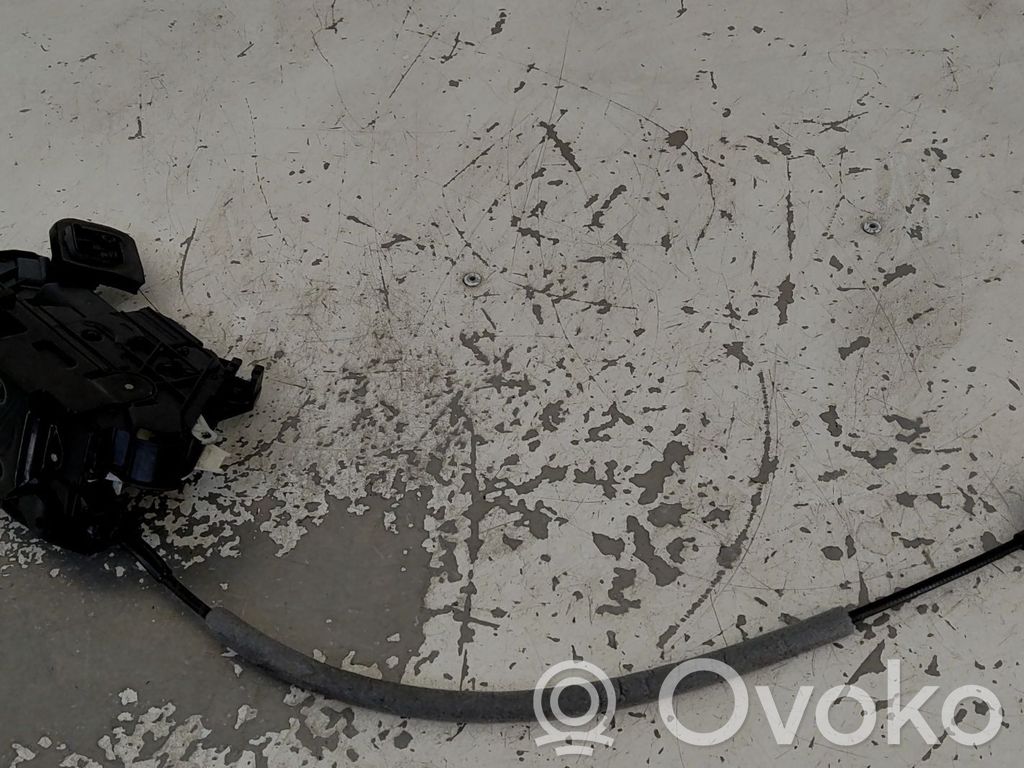Volkswagen Polo Zamek drzwi tylnych 