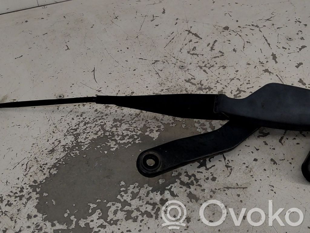 Mercedes-Benz C W202 Ramię wycieraczki szyby przedniej / czołowej 