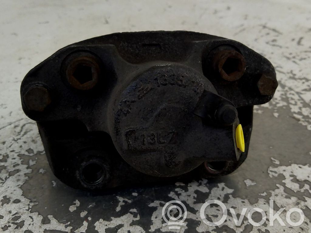 Renault Clio I Pinza del freno anteriore 