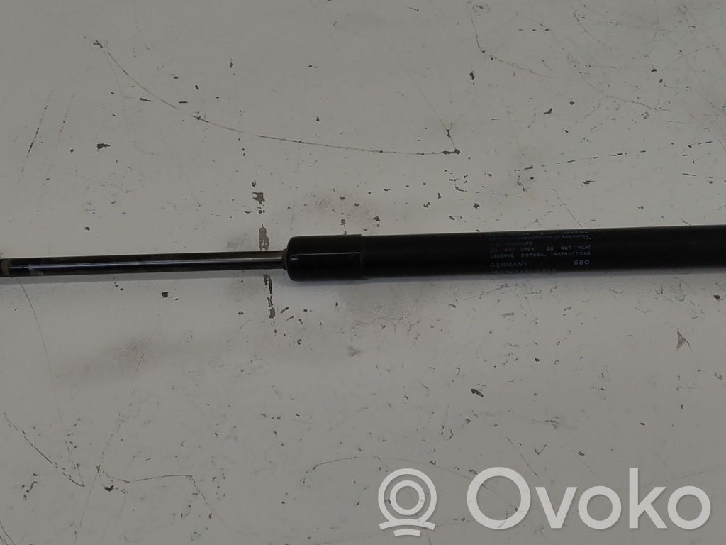 Amortyzator klapy tylnej bagażnika   1S6827550F,20260524,31355670,VDMS7