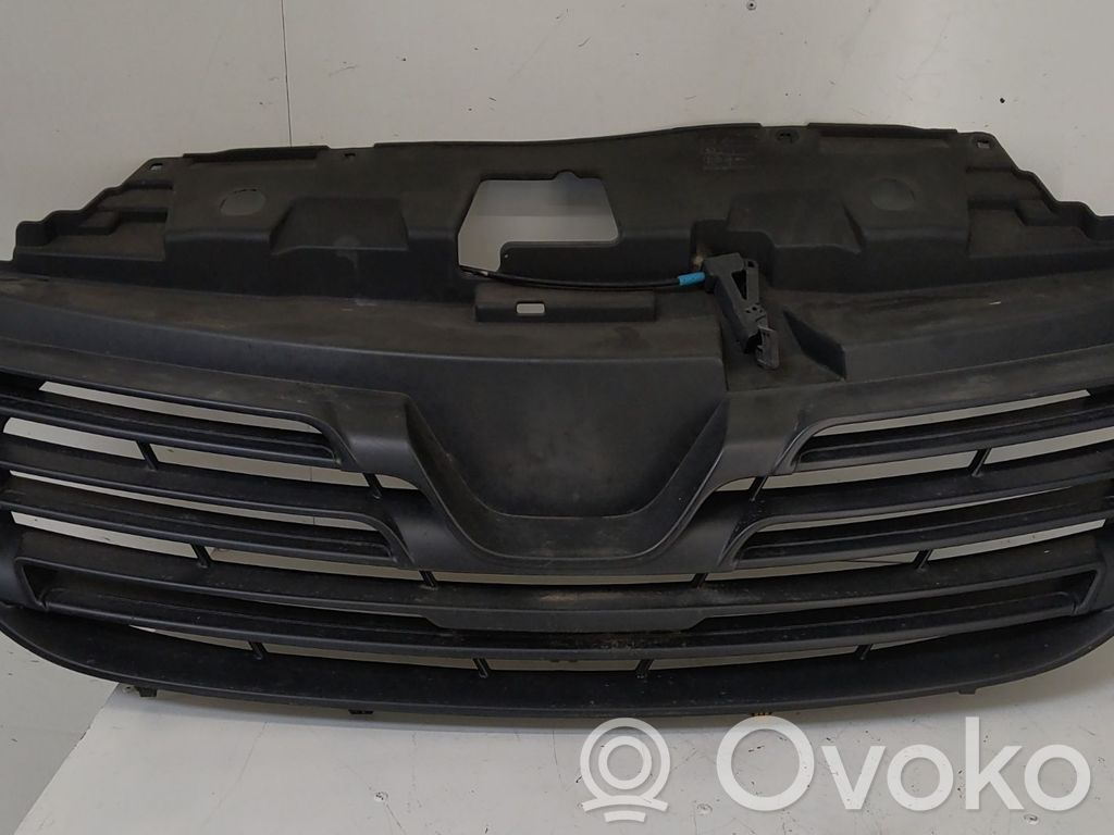 Renault Trafic I Grilă radiator față 